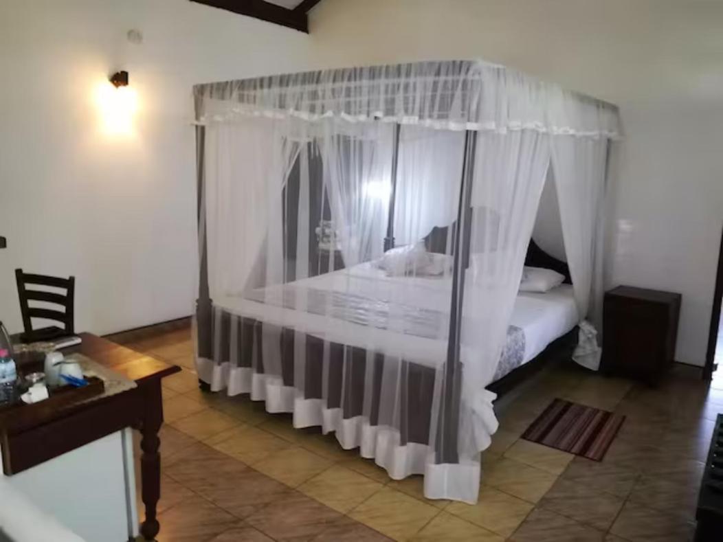 The Hideout Sigiriya Villa Екстериор снимка